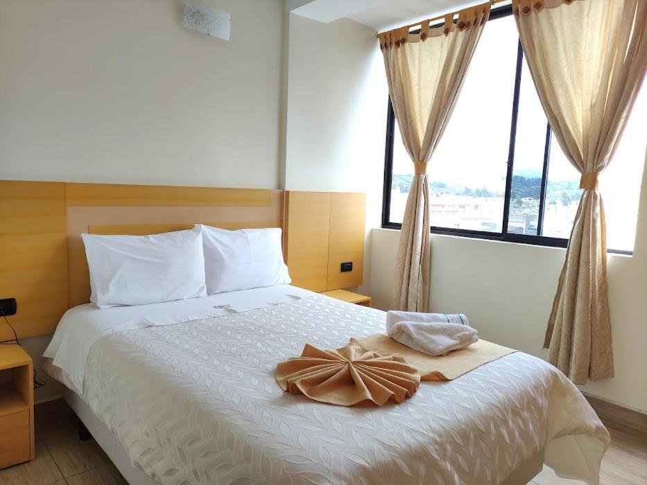 Hotel Golden Coral ตุลกัน ภายนอก รูปภาพ