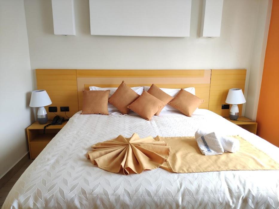Hotel Golden Coral ตุลกัน ภายนอก รูปภาพ