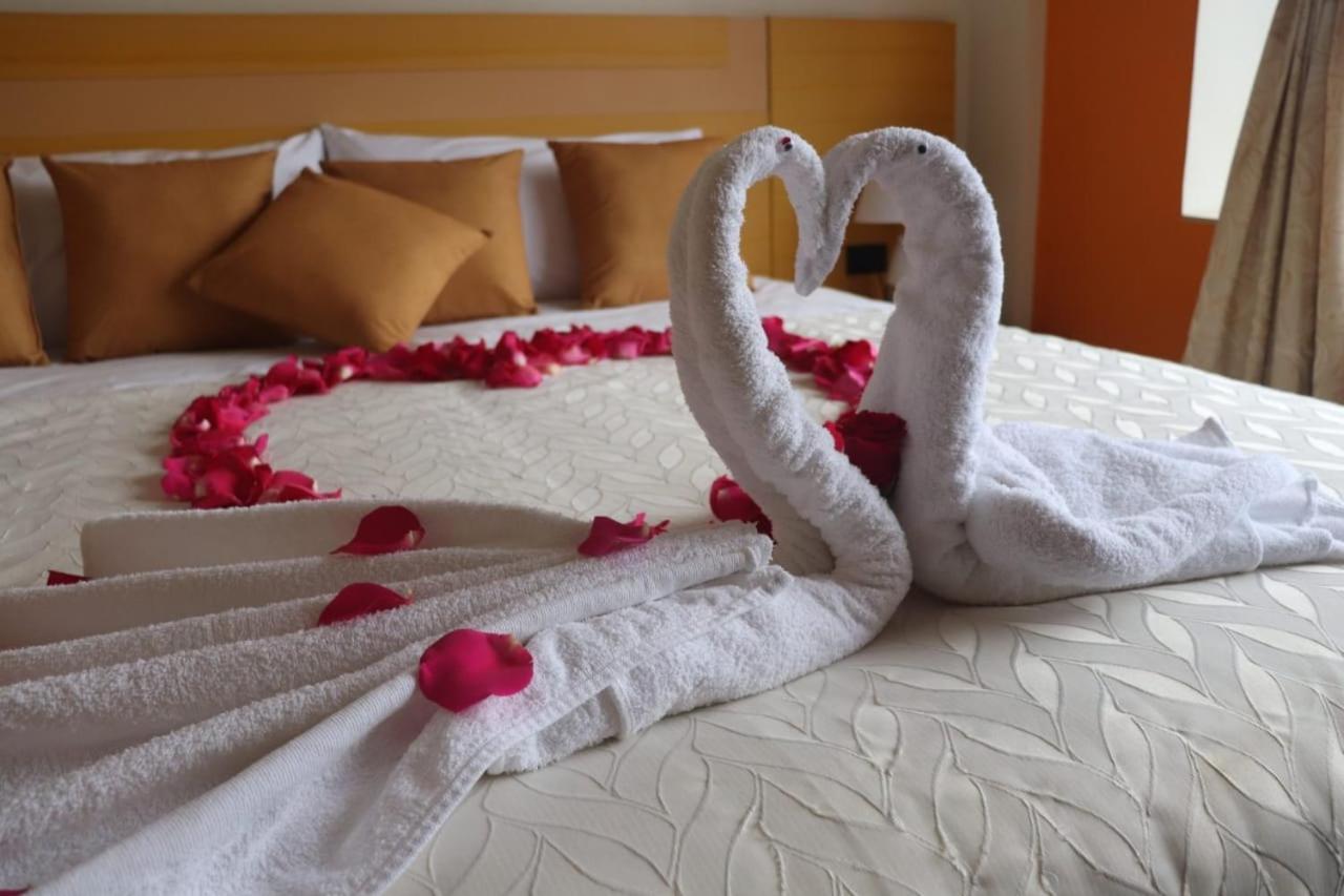 Hotel Golden Coral ตุลกัน ภายนอก รูปภาพ